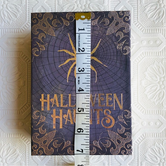 Halloween Haunts Book Storage - Picture 9 of 15